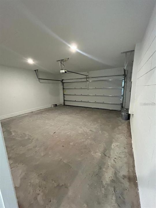For Rent: $1,850 (3 beds, 2 baths, 1555 Square Feet)