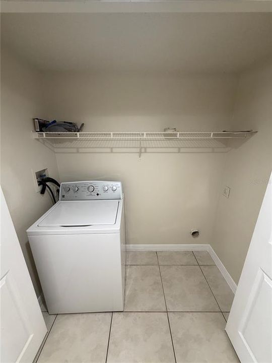 For Rent: $2,700 (6 beds, 4 baths, 3896 Square Feet)