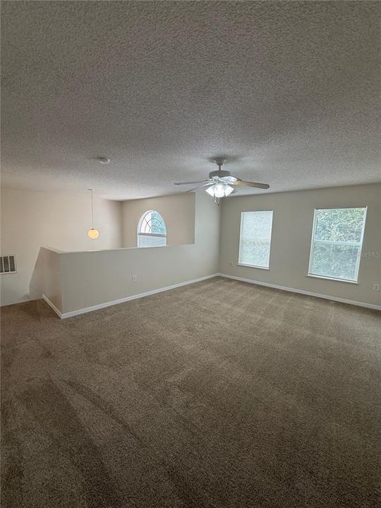 For Rent: $2,700 (6 beds, 4 baths, 3896 Square Feet)