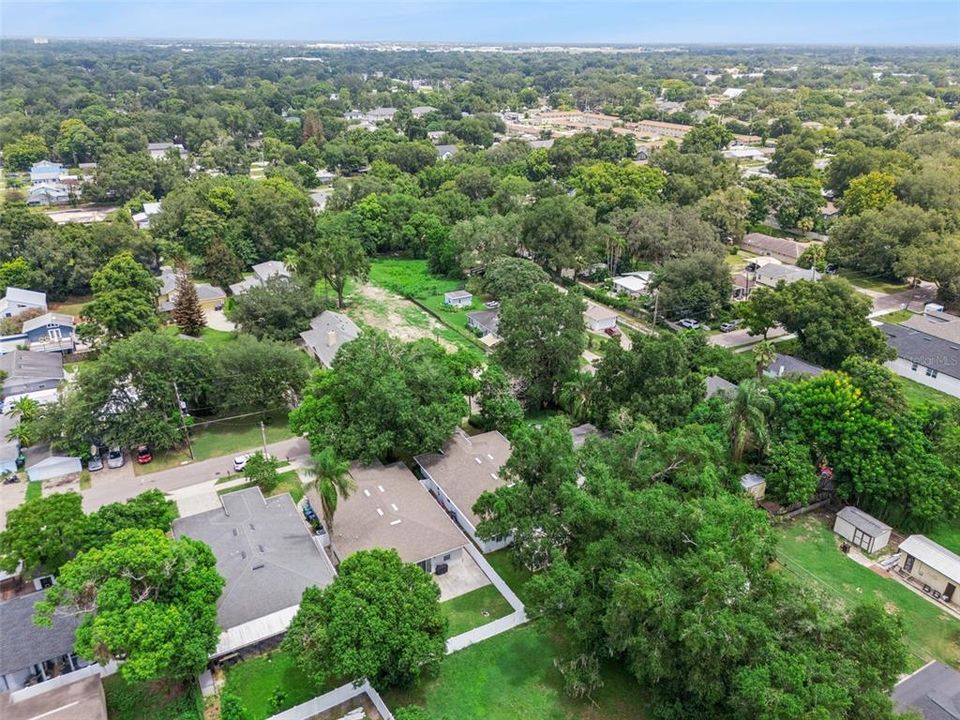 For Sale: $598,900 (4 beds, 2 baths, 1938 Square Feet)