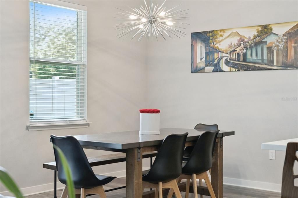 For Sale: $598,900 (4 beds, 2 baths, 1938 Square Feet)