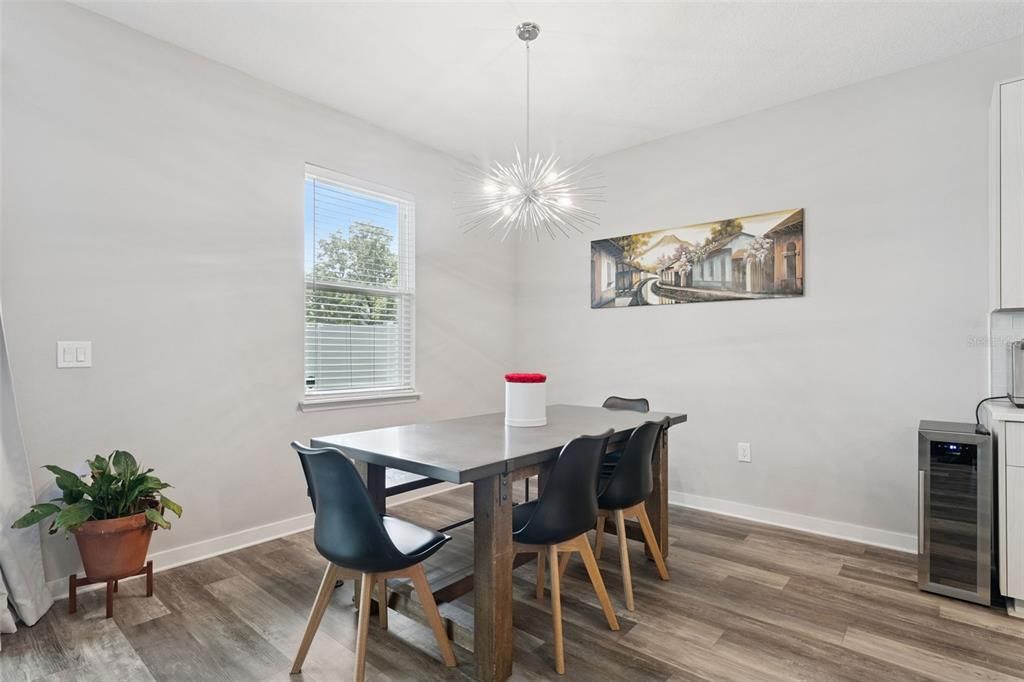 For Sale: $598,900 (4 beds, 2 baths, 1938 Square Feet)