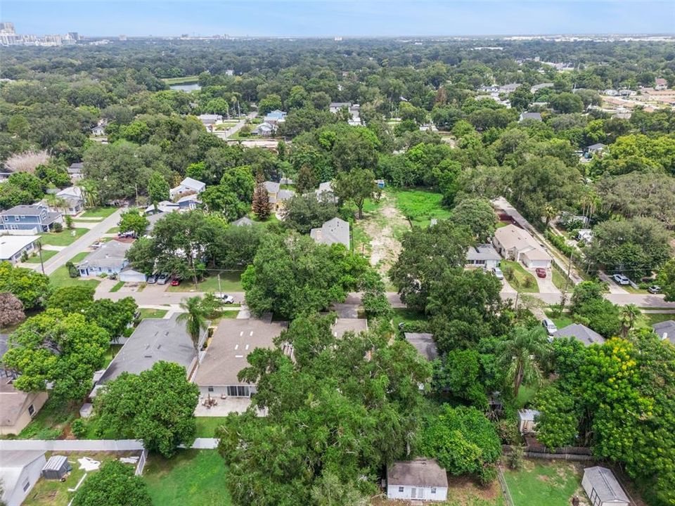 For Sale: $598,900 (4 beds, 2 baths, 1938 Square Feet)
