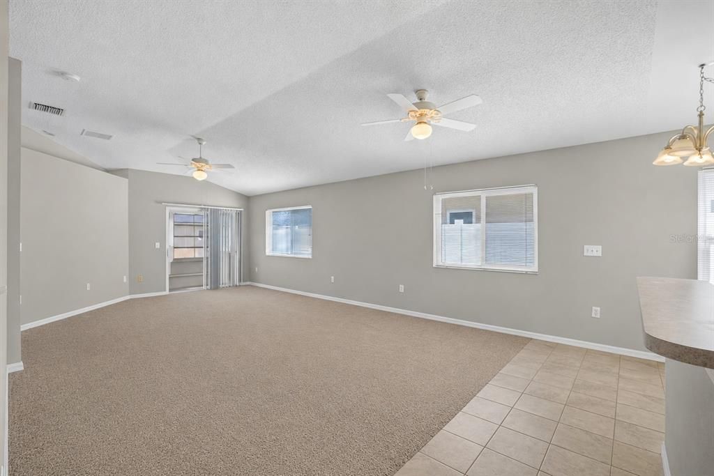 For Sale: $300,000 (3 beds, 2 baths, 1463 Square Feet)