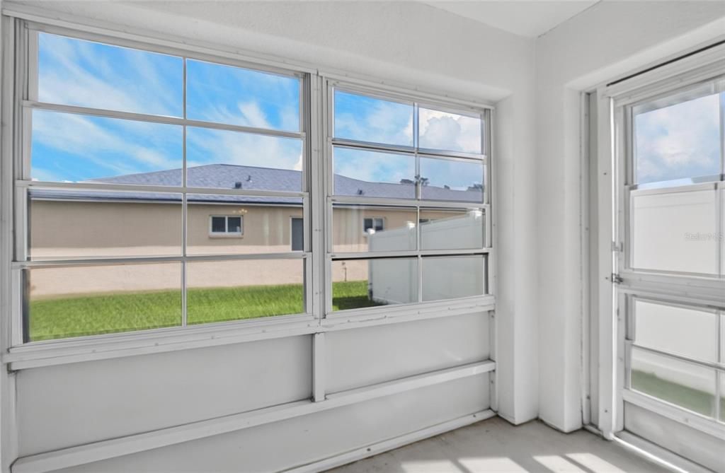 For Sale: $300,000 (3 beds, 2 baths, 1463 Square Feet)