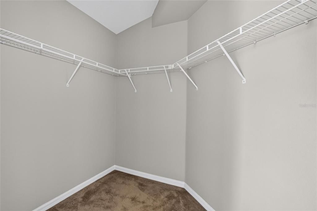 For Sale: $300,000 (3 beds, 2 baths, 1463 Square Feet)