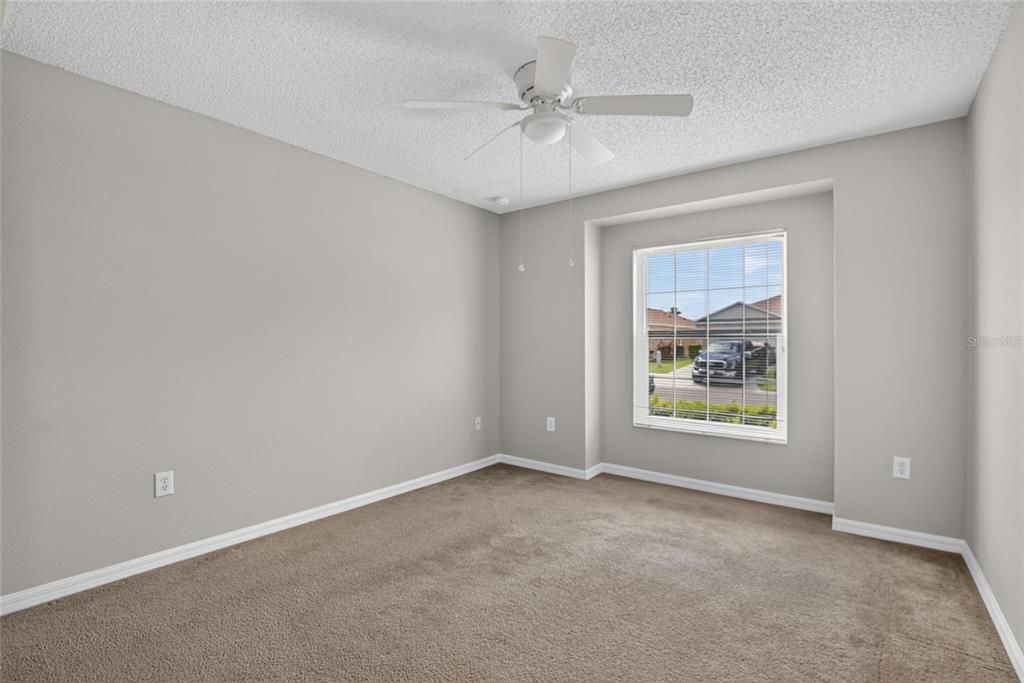 For Sale: $300,000 (3 beds, 2 baths, 1463 Square Feet)