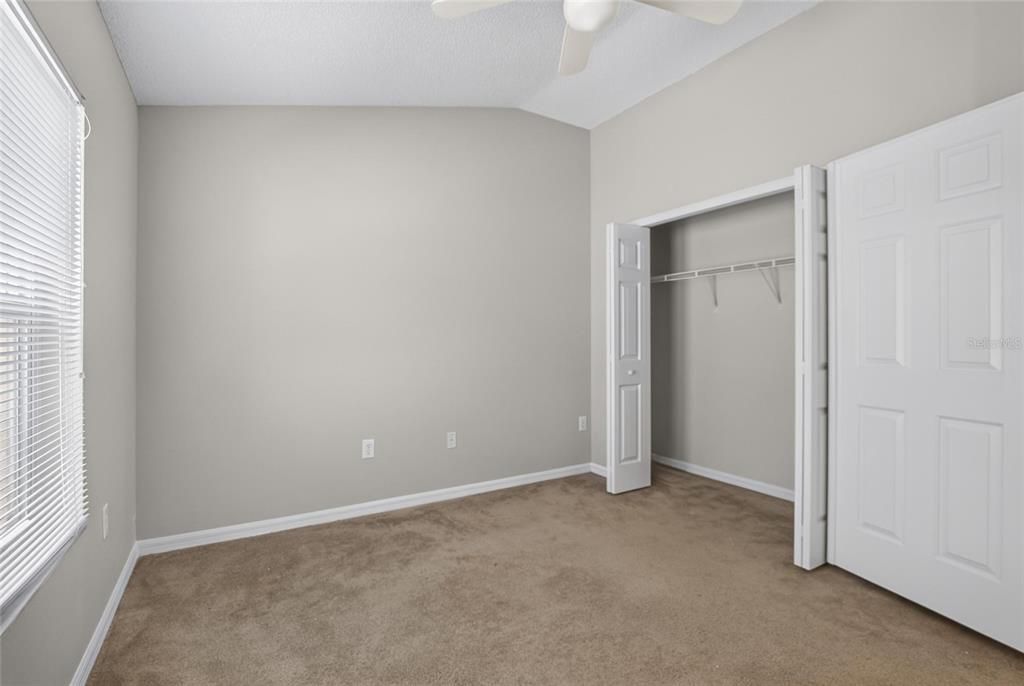 For Sale: $300,000 (3 beds, 2 baths, 1463 Square Feet)
