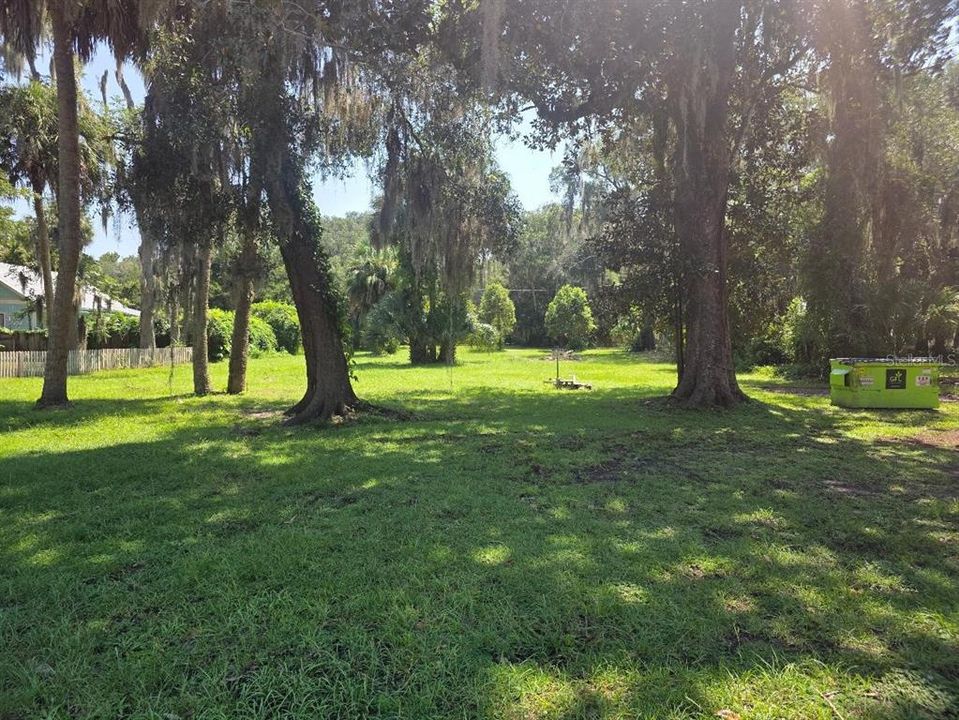 待售: $35,000 (0.36 acres)
