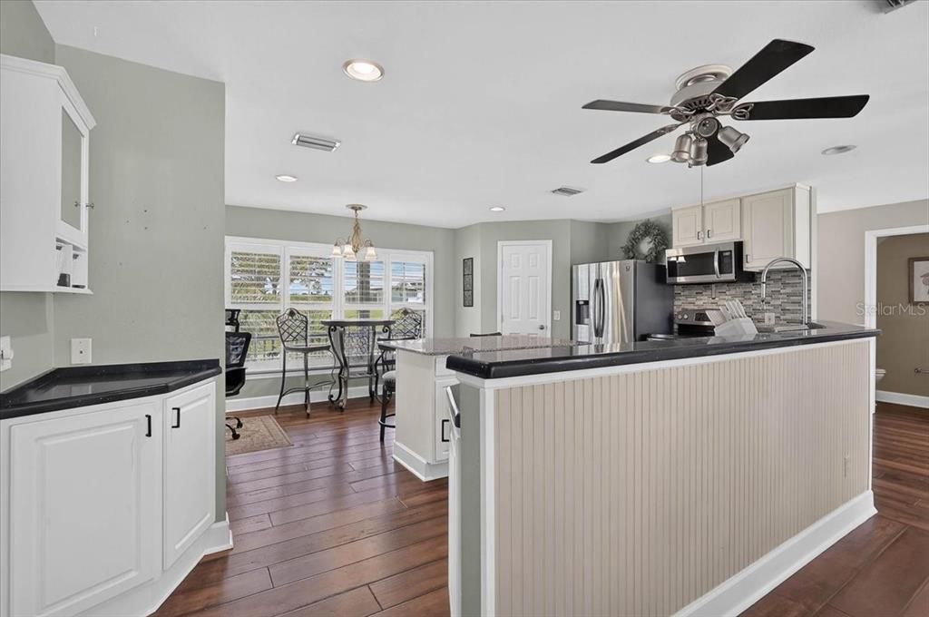 For Sale: $650,000 (3 beds, 2 baths, 2407 Square Feet)