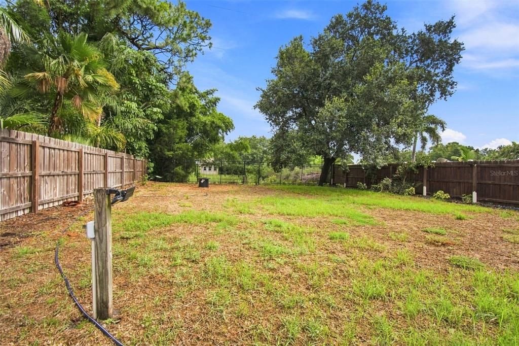En Venta: $365,000 (3 camas, 2 baños, 1169 Pies cuadrados)