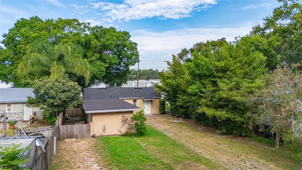 For Sale: $220,000 (3 beds, 0 baths, 1300 Square Feet)
