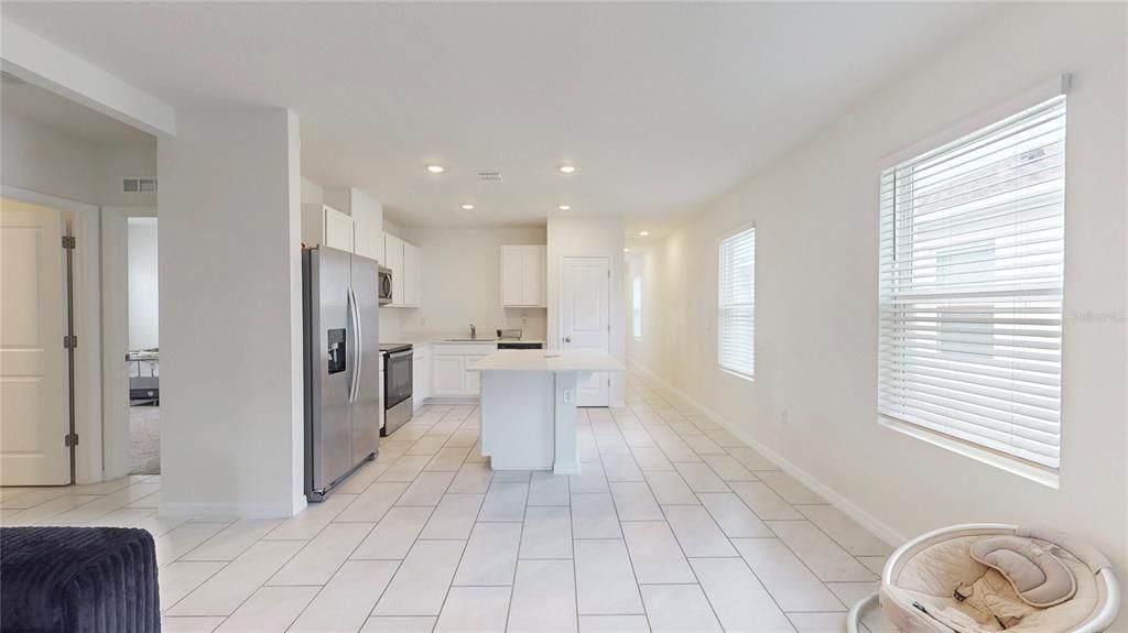 For Sale: $275,000 (3 beds, 2 baths, 1316 Square Feet)