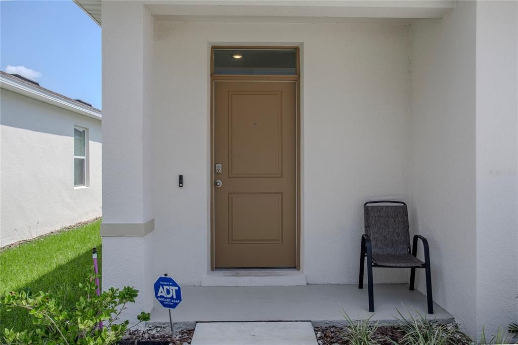 For Sale: $275,000 (3 beds, 2 baths, 1316 Square Feet)