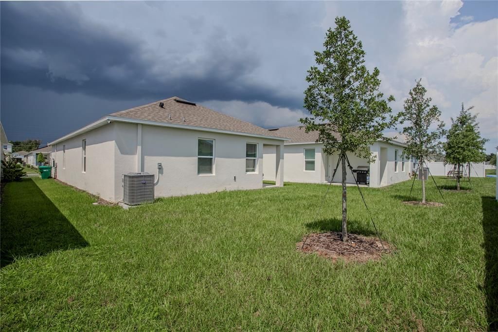 For Sale: $275,000 (3 beds, 2 baths, 1316 Square Feet)
