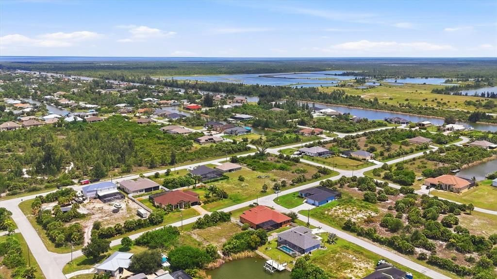 En Venta: $548,000 (3 camas, 2 baños, 2696 Pies cuadrados)