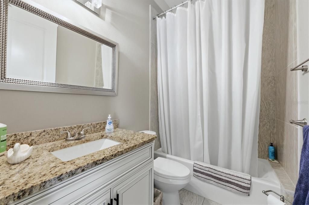En Venta: $548,000 (3 camas, 2 baños, 2696 Pies cuadrados)