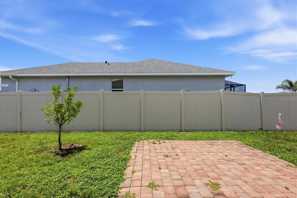 En Venta: $548,000 (3 camas, 2 baños, 2696 Pies cuadrados)