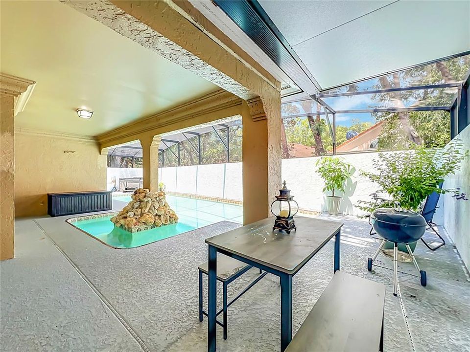 For Sale: $439,000 (3 beds, 2 baths, 1574 Square Feet)