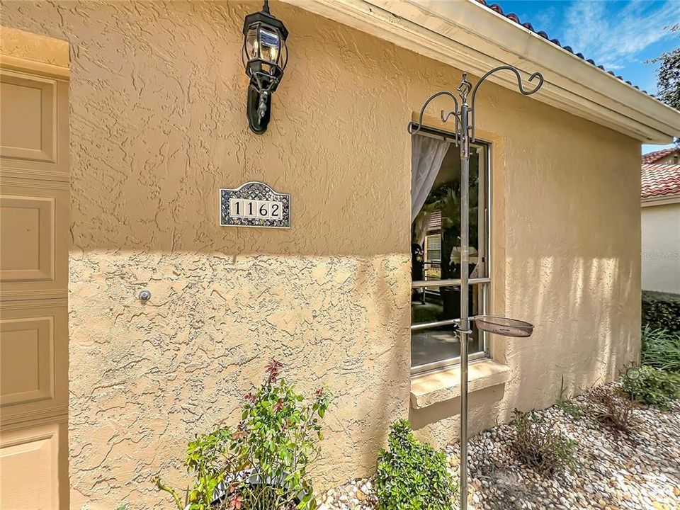For Sale: $439,000 (3 beds, 2 baths, 1574 Square Feet)