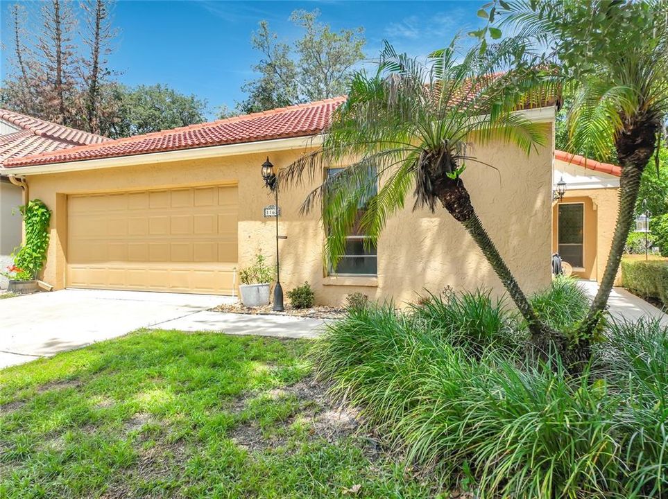 For Sale: $439,000 (3 beds, 2 baths, 1574 Square Feet)