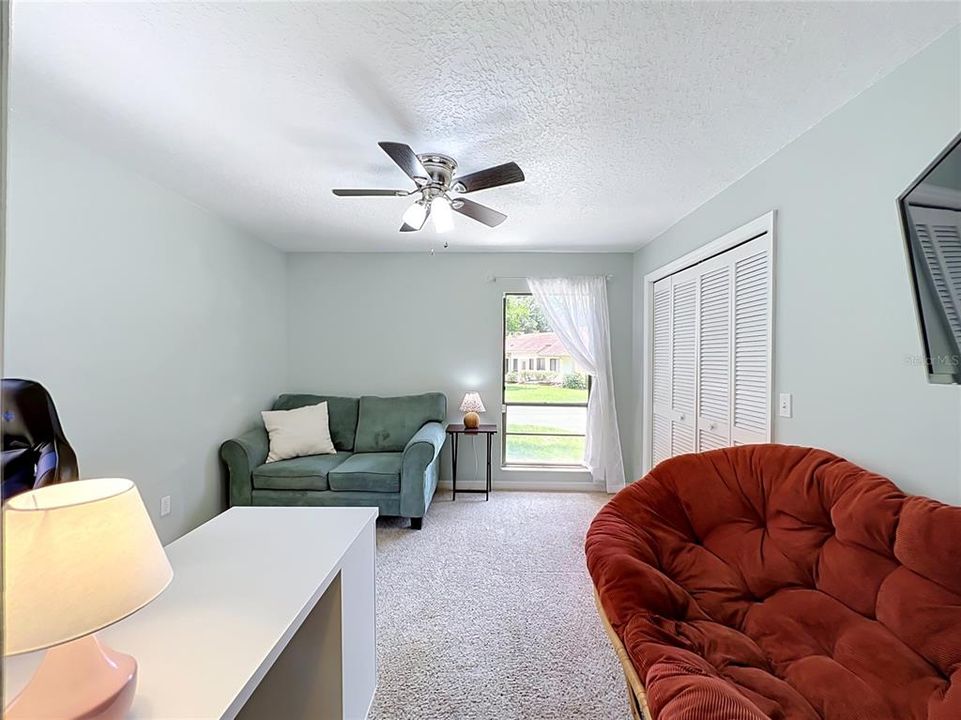 For Sale: $439,000 (3 beds, 2 baths, 1574 Square Feet)