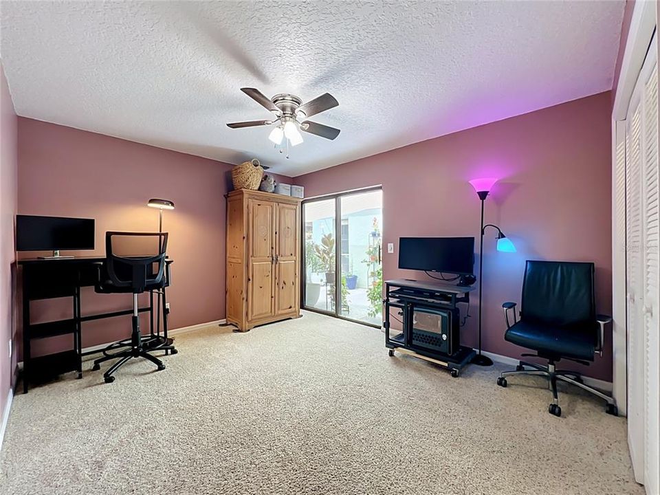 For Sale: $439,000 (3 beds, 2 baths, 1574 Square Feet)
