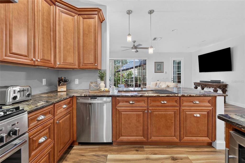 En Venta: $399,900 (3 camas, 2 baños, 1750 Pies cuadrados)