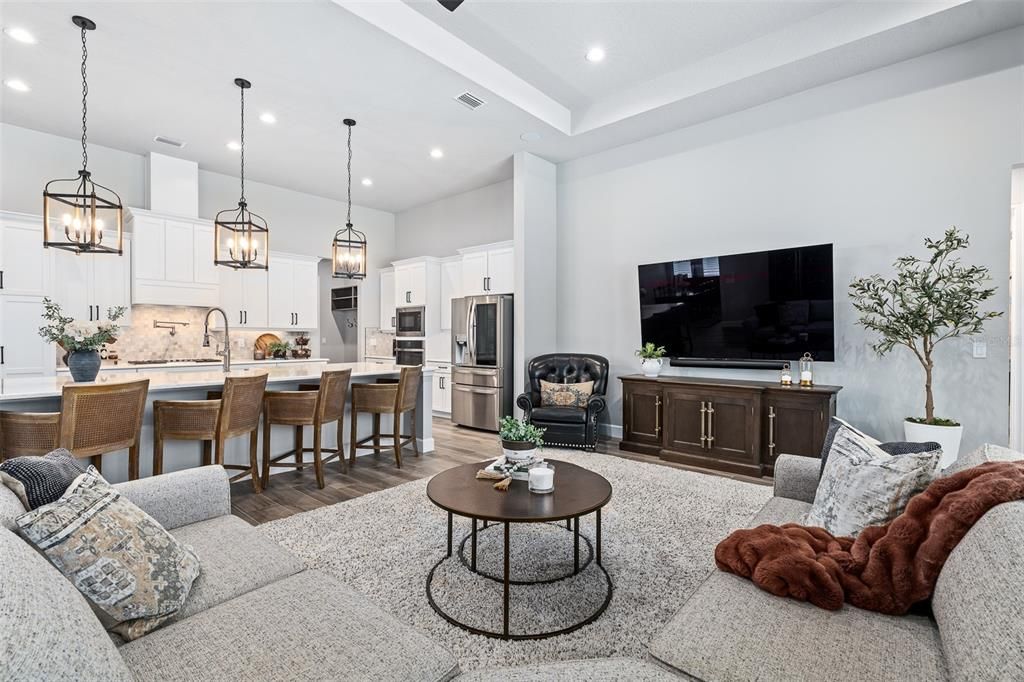 For Sale: $949,900 (4 beds, 3 baths, 2568 Square Feet)