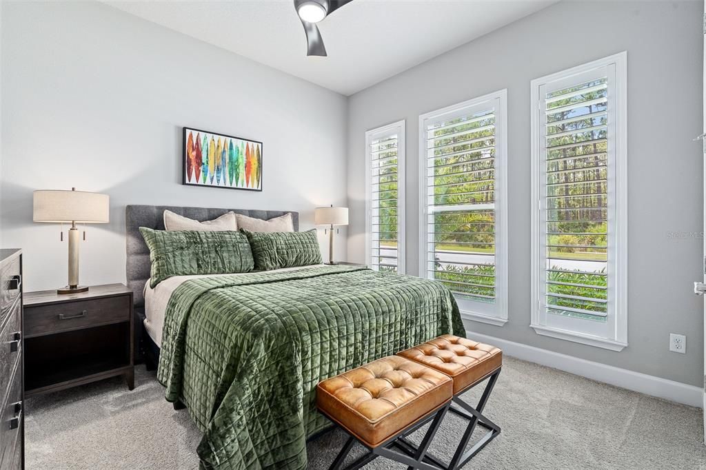 For Sale: $949,900 (4 beds, 3 baths, 2568 Square Feet)