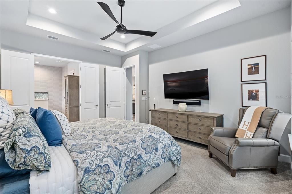 For Sale: $949,900 (4 beds, 3 baths, 2568 Square Feet)