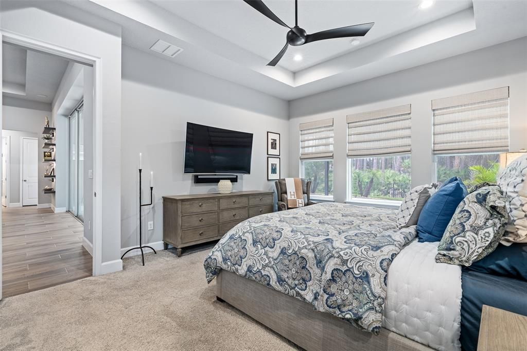 For Sale: $949,900 (4 beds, 3 baths, 2568 Square Feet)