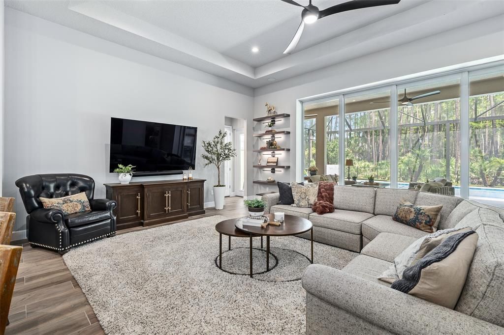 For Sale: $949,900 (4 beds, 3 baths, 2568 Square Feet)