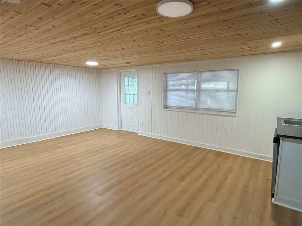 For Rent: $1,500 (1 beds, 1 baths, 500 Square Feet)