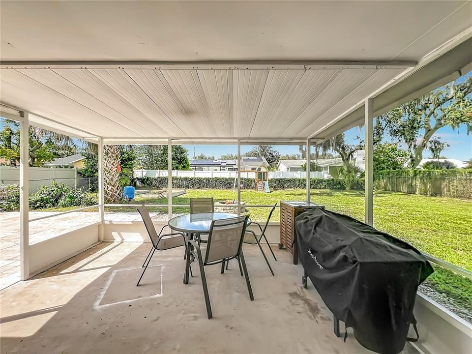 En Venta: $379,900 (3 camas, 2 baños, 1288 Pies cuadrados)