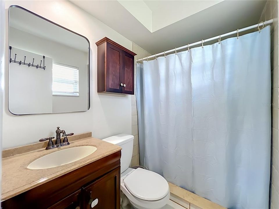 En Venta: $379,900 (3 camas, 2 baños, 1288 Pies cuadrados)