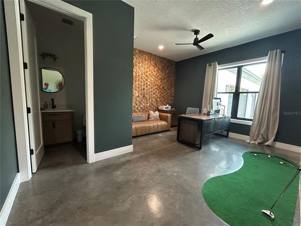 En Venta: $899,900 (4 camas, 3 baños, 3254 Pies cuadrados)