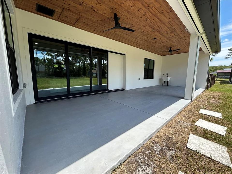 En Venta: $899,900 (4 camas, 3 baños, 3254 Pies cuadrados)