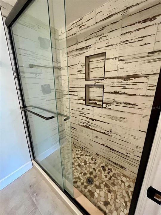 For Rent: $2,800 (2 beds, 2 baths, 1136 Square Feet)