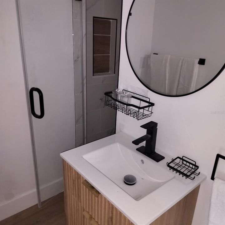 В аренду: $2,100 (3 спален, 2 ванн, 1072 Квадратных фут)