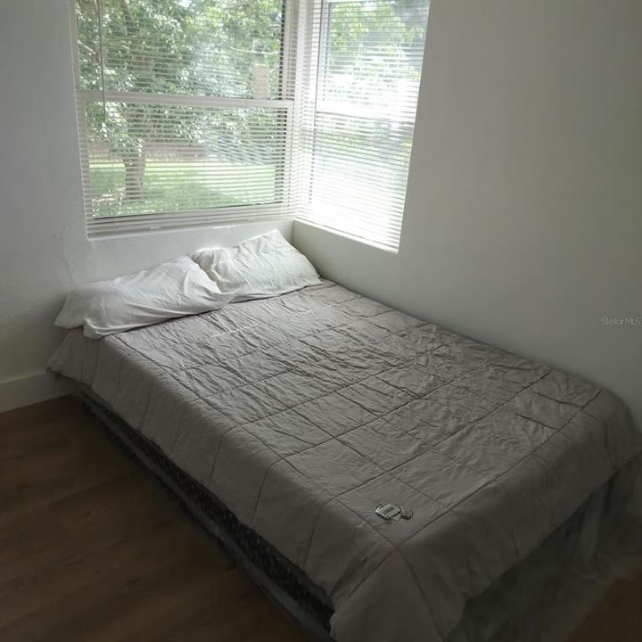 В аренду: $2,100 (3 спален, 2 ванн, 1072 Квадратных фут)