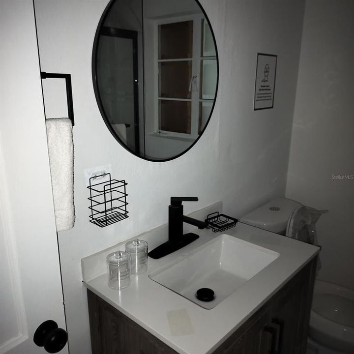 В аренду: $2,100 (3 спален, 2 ванн, 1072 Квадратных фут)