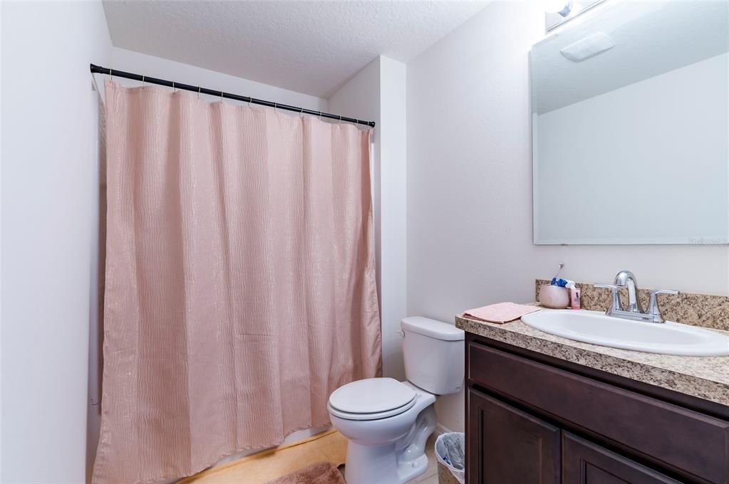 For Sale: $424,999 (5 beds, 3 baths, 2905 Square Feet)