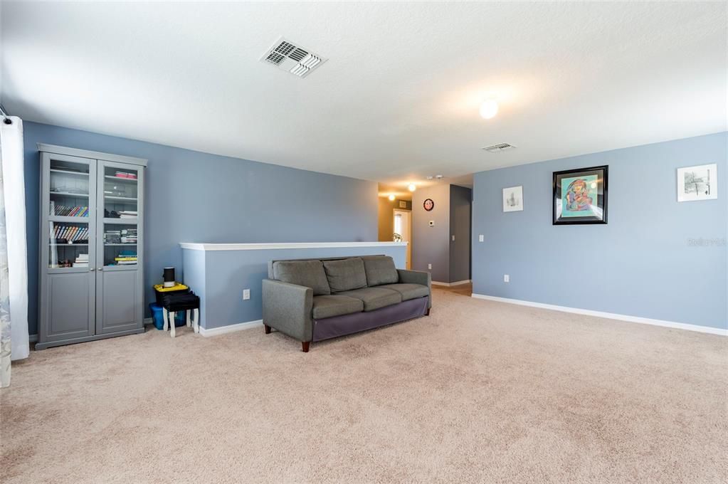 For Sale: $424,999 (5 beds, 3 baths, 2905 Square Feet)