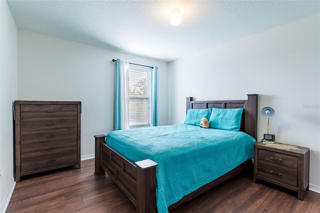 For Sale: $424,999 (5 beds, 3 baths, 2905 Square Feet)