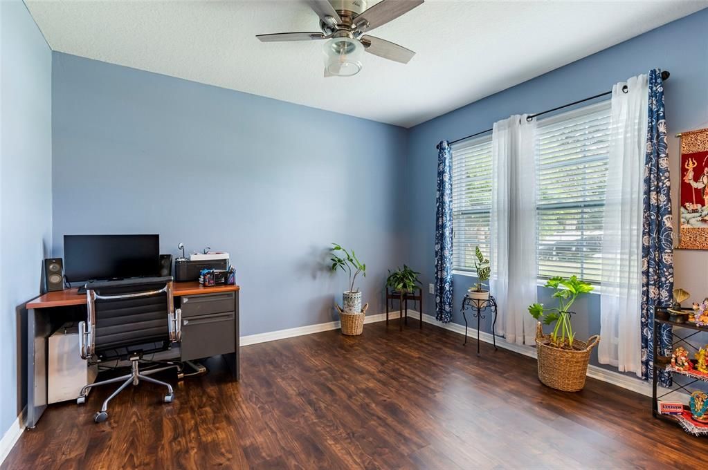 For Sale: $424,999 (5 beds, 3 baths, 2905 Square Feet)