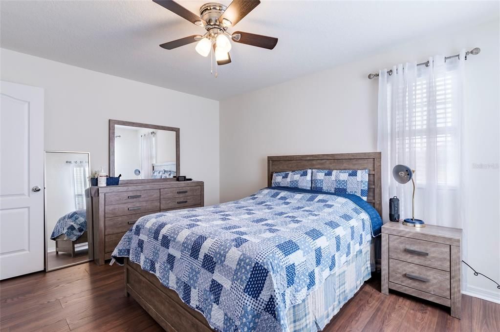 For Sale: $424,999 (5 beds, 3 baths, 2905 Square Feet)