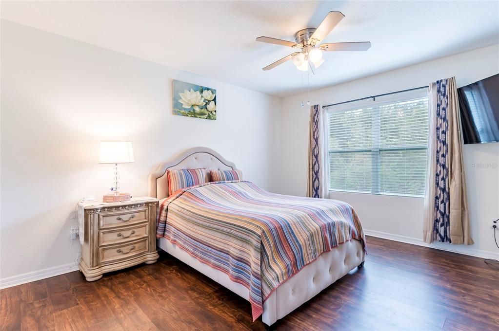 For Sale: $424,999 (5 beds, 3 baths, 2905 Square Feet)