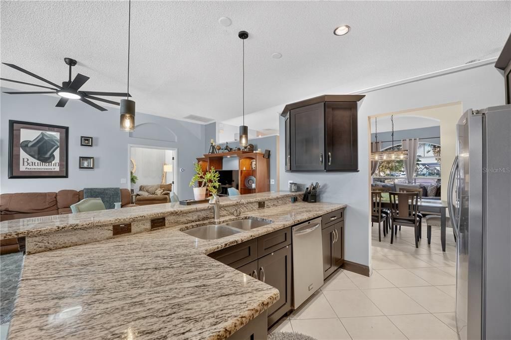 For Sale: $620,995 (4 beds, 3 baths, 2392 Square Feet)
