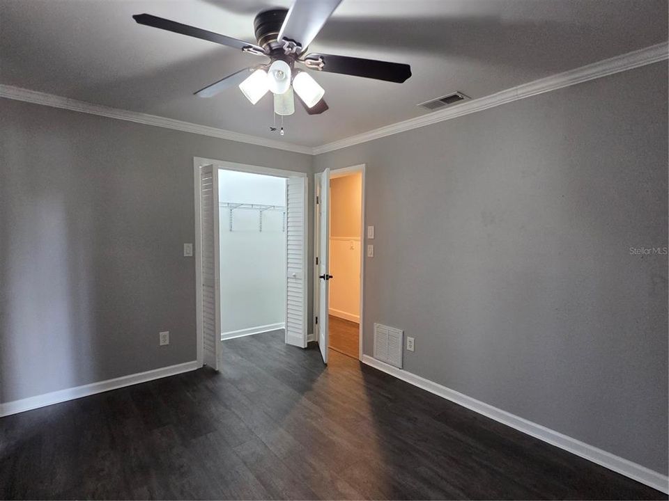En Venta: $450,449 (3 camas, 2 baños, 1830 Pies cuadrados)